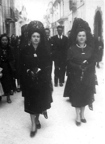 Roser Fonfria i Encarna Belliure
